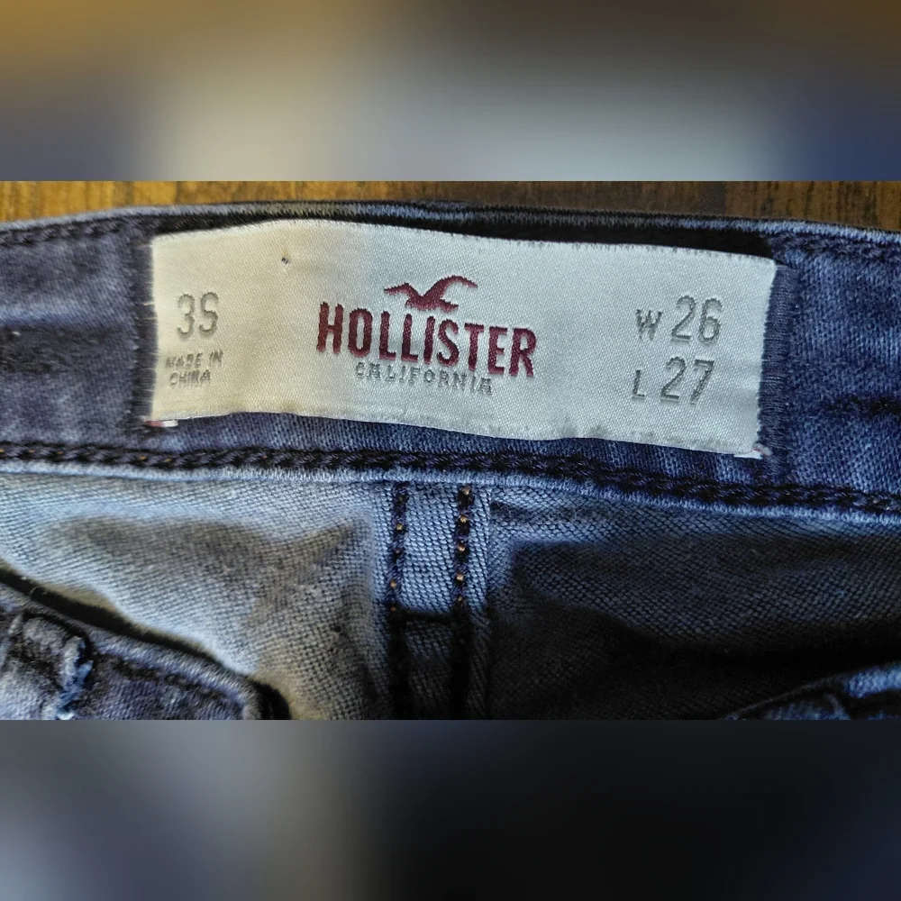 Hollister Navy Blue Denim Jeans Women's Sizr 3S - Picture 2 of 3